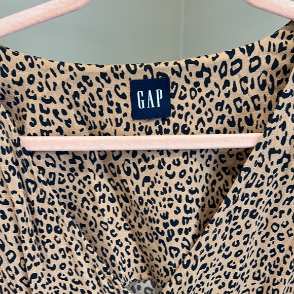 Beautiful animal print Dress - Picture 3 of 3